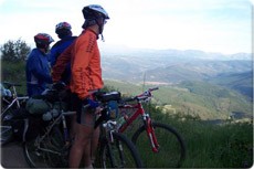 Actividades como: ciclismo, senderismo, nataci&oacute;n, paseos a caballo...